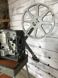 Ancien projecteur Pathé Movie Sonics SDC 24