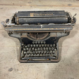 Machine à écrire Underwood 14