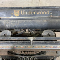 Machine à écrire Underwood 14