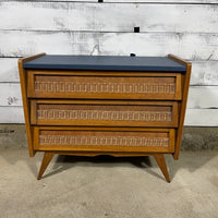 Commode vintage